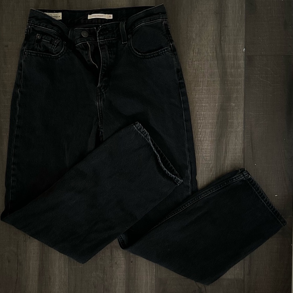 Levi’s Women’s loose straight jeans black size 25